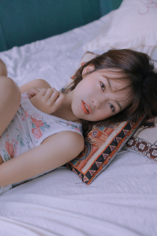 明星专题：李宣